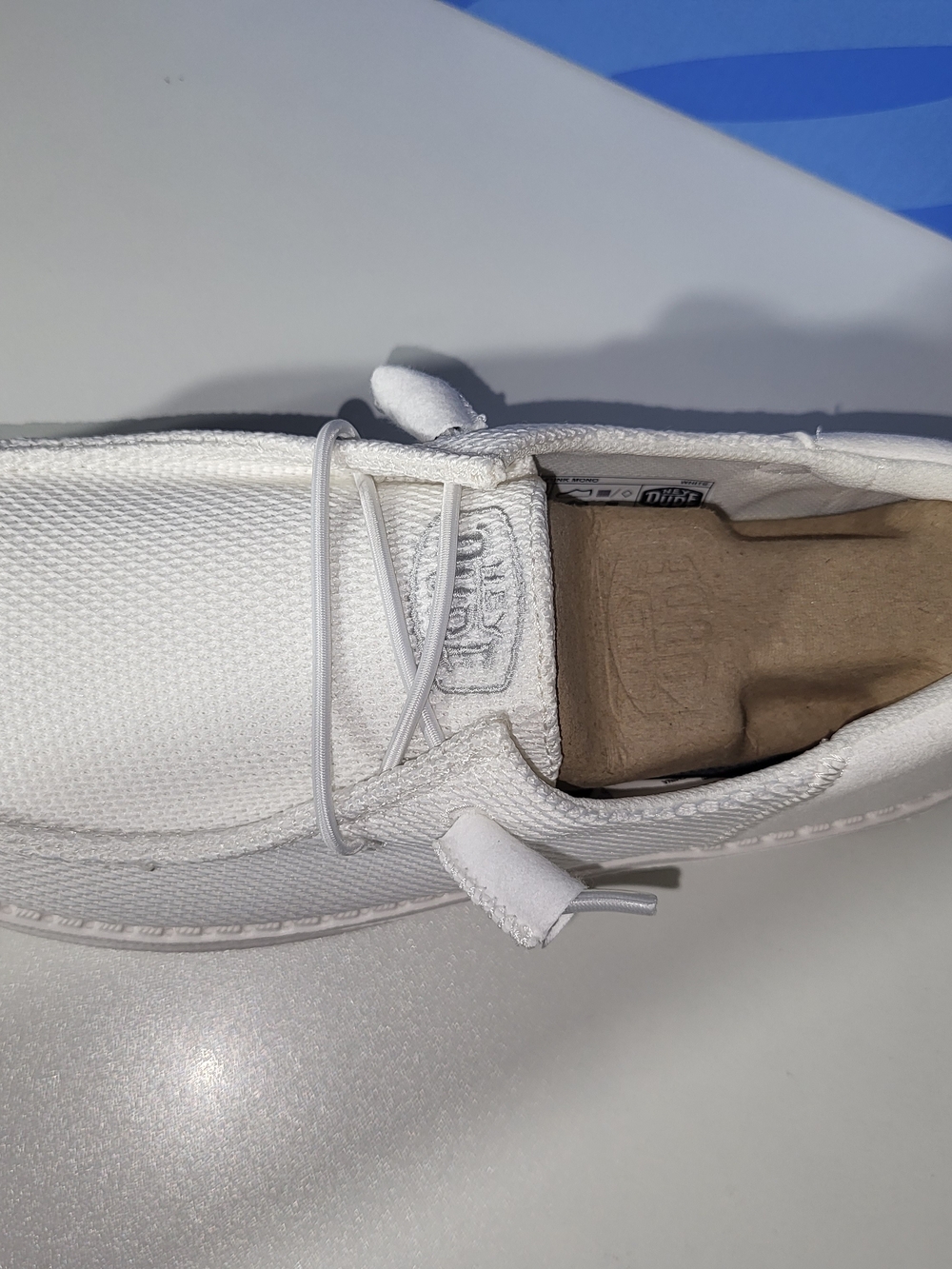 Hey Dude Women's Size 11 Wendy Funk Mono White Shoes - Picture 2 of 7